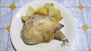 POLLO AL FORNO CON PATATE  Ricetta facile e leggera [upl. by Anaujal264]