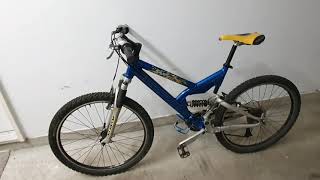 2003 Giant Warp ds3 mtb restoration [upl. by Ainaj]