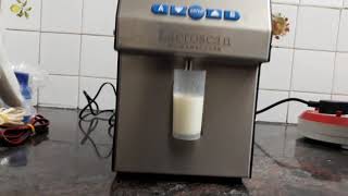 Lactoscan Milk Analyzer Demonstration [upl. by Poirer]