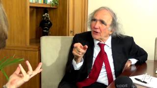 Prof Vittorino Andreoli  LEducazione Impossibile la Famiglia e il Disagio degli Adolescenti [upl. by Eemia]