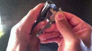 Swiss Tech UKCSB1 UtiliKey 6in1 Keychain MultiTool [upl. by Sayed669]