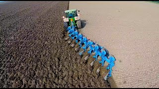 Ploughing w John Deere 8360R amp 9 furrow Lemken Diamant 12  ERF BV  Pflügen [upl. by Celestia]