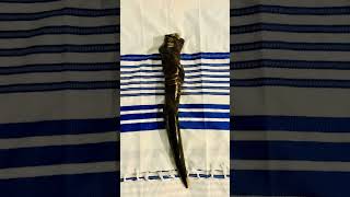 109 Eland horn shofar worship 214 tekiah shevarim teruah tekiahgedolah shofar [upl. by Gardol]