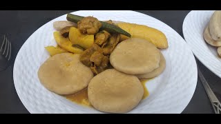 CURRY GIZZARD WHITE CHOCHO amp OKRA WITH BOILD DUMPLINGS BANANA amp RIPE PLANTAINS jamaican food [upl. by Florentia429]