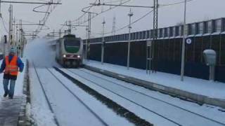 TRENI E NEVE [upl. by Murphy348]