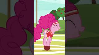 ¡Pinkie Pie GOLPEA 🥅 My Little Pony La Magia de la Amistad [upl. by Aittam]