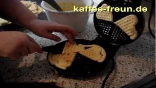 Waffeln backen Video [upl. by Demetria]