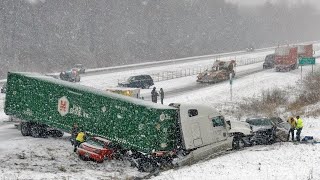 Dangerous Transport Fails Trucks Driving Skill  Best of Excavator Crane amp Truck Fails Compilation [upl. by Chiquia8]