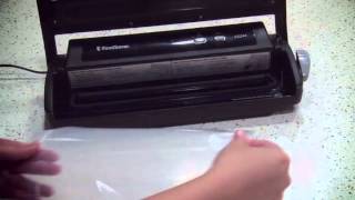 FoodSaver V2244 Vacuum Sealing System Roll  Vacuum sealer review 2015 [upl. by Dareg]