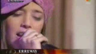 Erreway canta Sera de Dios en directo [upl. by Mace798]