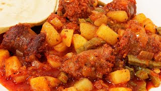 Chorizo con papas y nopales [upl. by Enilauqcaj]