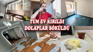 BÜYÜK TADİLAT BAŞLADI❌ESKİ NE VARSA SÖKÜLÜYOR❗️ESKİ BANYO MUTFAK TÜRÜ👍KOLTUK YÖNÜNÜ DEĞİŞTİK💯Vlog [upl. by Euton188]