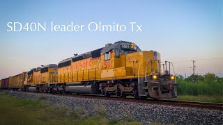 UP SD40N 1591 South leads the Brownsville turn into Olmito Tx [upl. by Billi]