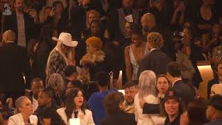 Watch BEYONCE amp ICE SPICE Reactions At The 2024 GRAMMYs [upl. by Grinnell]