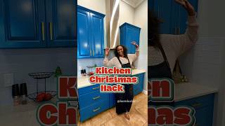 Give this easy Christmas hack a try christmas hacks kitchenhacks kitchen decorating wreaths [upl. by Aikrahs989]