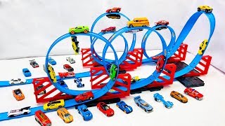 Carritos de Carrera para Niños  Pista de 3 Niveles para Coches de Carreras [upl. by Eilyr645]