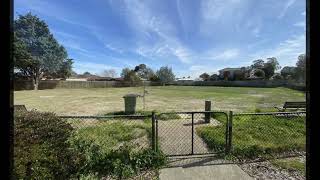 Cranbourne Drive Reserve Fenced Dog Park Cranbourne [upl. by Lambrecht752]