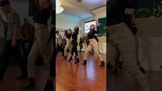 Tití Me Preguntó Surprise Dance 😎 xv Baile sorpresa reels dancing quinceañera bailesorpresa [upl. by Amitak840]