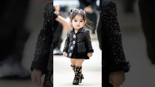 귀여운 아기들의 드레스코드 블랙 babygirl fashionshow [upl. by Oesile]