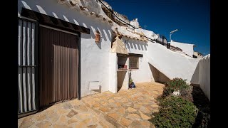 €59950 A beautiful 2 bed reformed cave house in elevated position in Galera Granada Rusticom V2970 [upl. by Adnole32]