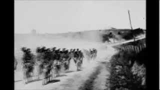 The famous Bersaglieri cyclists of the Italian Army  1915 [upl. by Vevina]