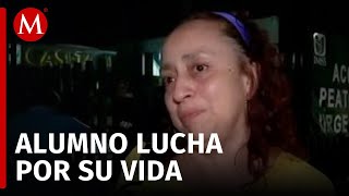 Familiares a la espera de conocer el estado de salud de alumno lesionado en la riña de CCH Naucalpan [upl. by Nevets]