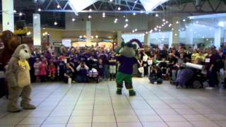 20120303 Mascot Dance contest3gp [upl. by Ruddie874]