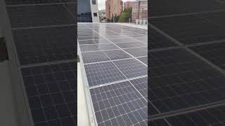 Placas solares limpieza con agua pura [upl. by Fransisco]