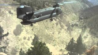 Amazing Chinook Recovering a downed AH64D in Afghanistan [upl. by Micheline]