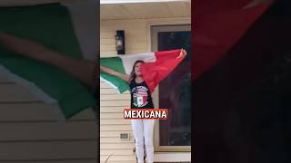 No le GUSTA la BANDERA de MÉXICO a su vecina gringa 🇲🇽 mexico bandera shorts [upl. by Ahsiryt229]