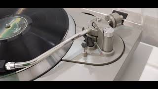 Pioneer PL 600  One of the best turntable [upl. by Laet]