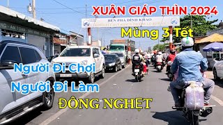 PHÀ ĐÌNH KHAO MÙNG 3 TẾT XUÂN GIÁP THÌN 2024 Người Dân Qua Phà Đi Chơi Đi Làm Đông Nghẹt [upl. by Annaul]