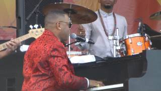 Davell Crawford at New Orleans Jazz Fest 2015 05022015 1 [upl. by Aled]