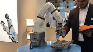 OnRobot KUKA Hand Guiding Gluing Application at Automatica 2018 [upl. by Lentha564]