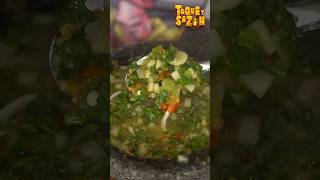 Salsa verde cruda receta [upl. by Ahseyi]