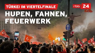 Jubel und Autokorso in Berlin Türkei steht im Viertelfinale [upl. by Idak]