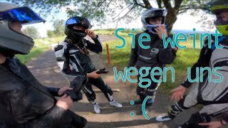 Sie weint wegen uns [upl. by Yovonnda]