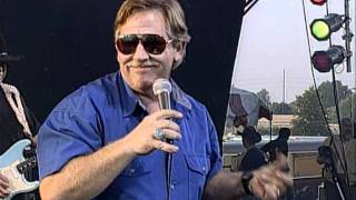 John Conlee  Common Man Live at Farm Aid 1995 [upl. by Barbaresi41]