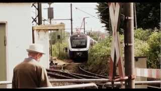 Bahnübergang Elsfleth Wesermarsch Markt  Hafen m RegioSBahn [upl. by Hull]