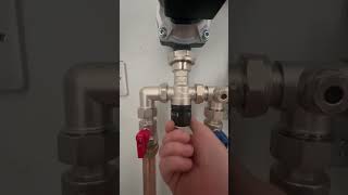 Underfloor heating mixing valve underfloorheating heatpump [upl. by Lecirg835]