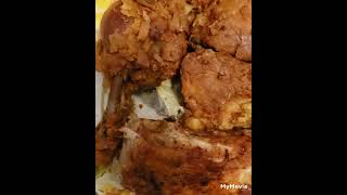 TASTY FRIED CHICKEN WITH GRAVY SAUCE shorts justprimrose [upl. by Catharina]