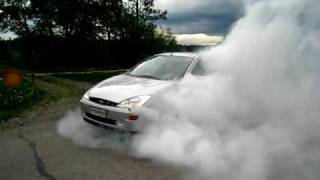 Ford Focus burnout [upl. by Jump808]