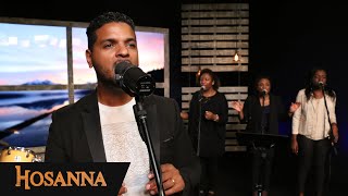 Hosanna Music  Serremoi dans tes bras  Pour la durée des temps [upl. by Joiner]