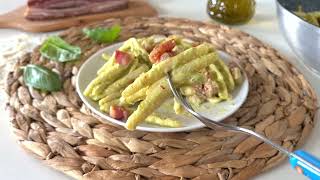 Fusilli con pesto di pistacchi e pancetta  un gusto unico [upl. by Okram]