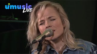 Calum Scott amp Ilse DeLange  You Are The Reason  Live bij Radio 538 2018 [upl. by Oigimer]