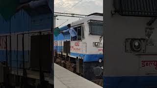 Train 16588 Bikaner Yashwantpur Express departing from Bikaner Station with WDP4D [upl. by Sothena]