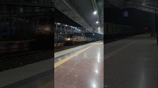 Tejas rajdhani express expresstrain indianrailways travelamazingfacts shortsviral youtuberyt [upl. by Eiznyl588]