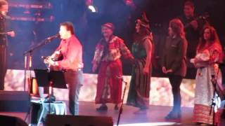 Tameṭṭut  Aït Menguellet  Zénith  janvier 2017 concert [upl. by Ambie580]