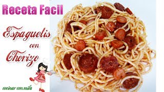 Receta facil Espaguetis con chorizo y salchichas [upl. by Cud]