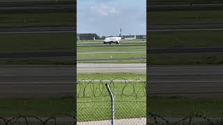 RYANAIRtaxiing planespotting aviation planelovers [upl. by Yung]